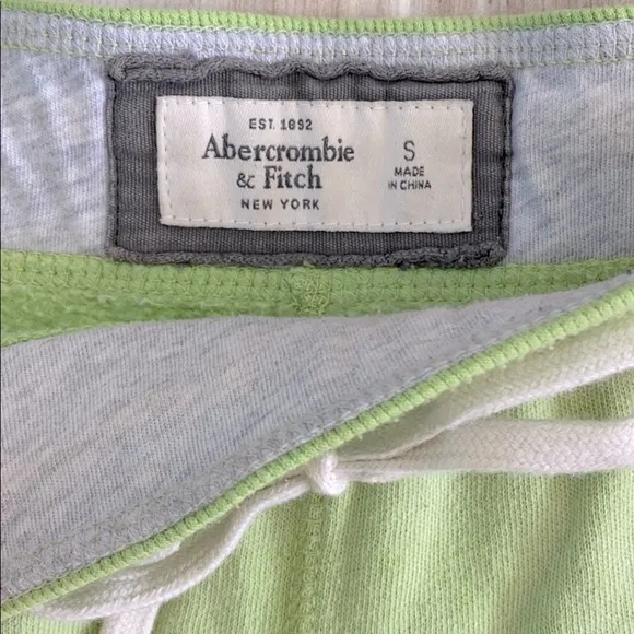 ❤️ Abercrombie Lime Green Logo Shorts Small