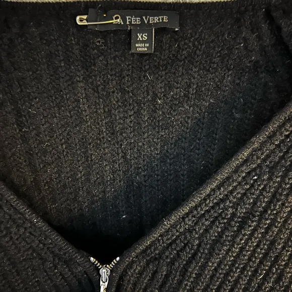 🖤 LA FÉE VERTE Cashmere Zipper Patch Pocket Asymmetrical Sweater XS VGUC Black