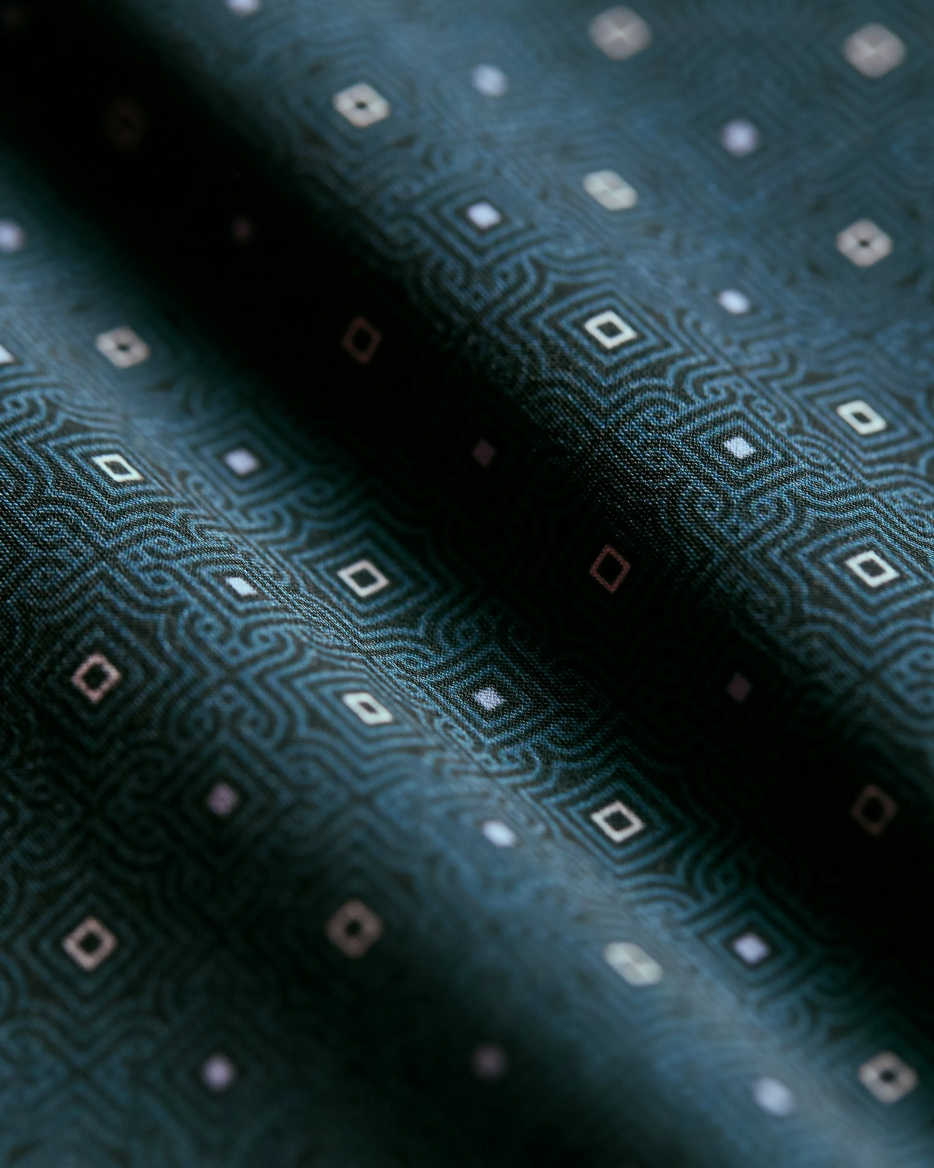 7 Diamonds Prescott 4-Way Stretch Print Pattern SS Shirt