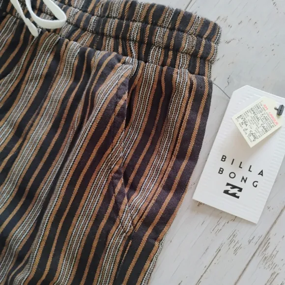 BILLABONG NEW Road Trippin Scallop Hem Yarn Dyed Shorts
