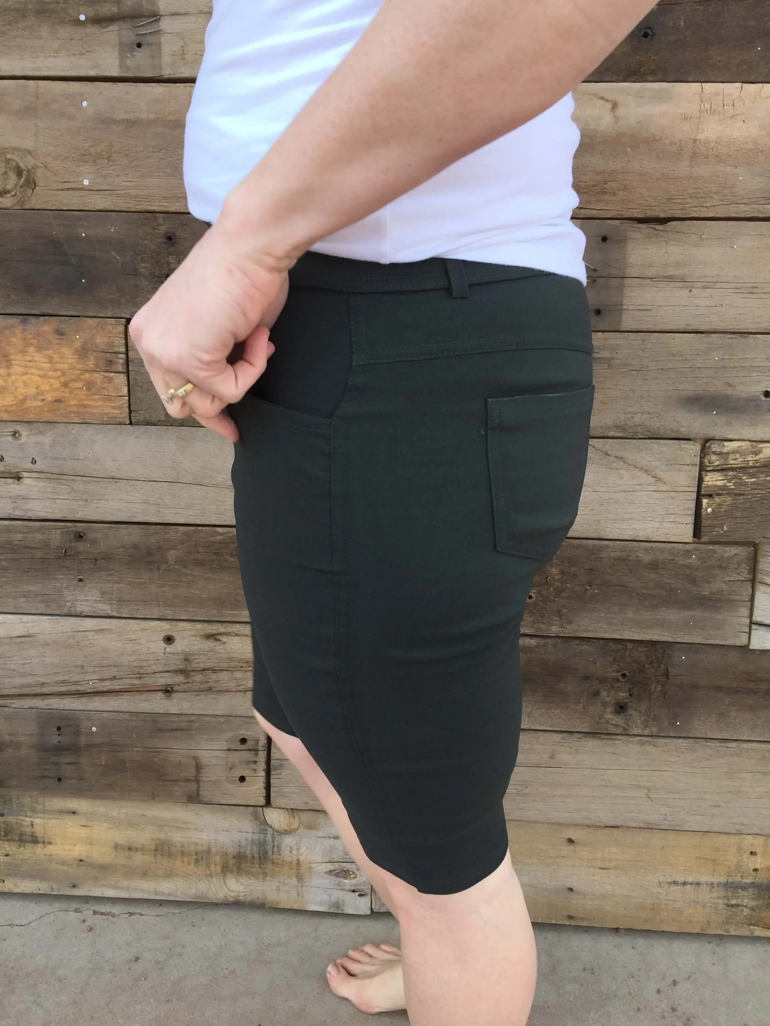 Cotton Blended Bermuda Shorts (Multiple Colors)