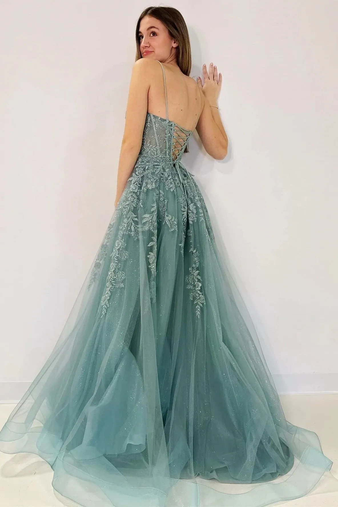 Cozy | Tulle Appliques Lace-Up A-Line Long Prom Dress