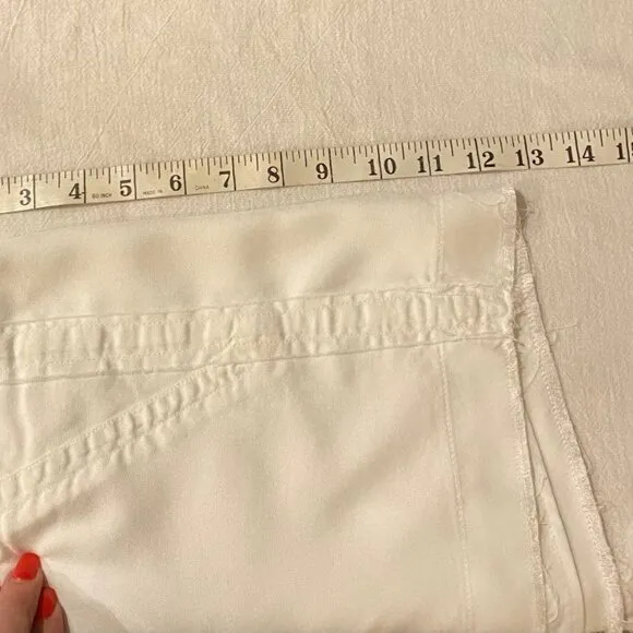 ECRU Women's White Frayed Hem Tencel Dressy Dress Shorts Lined Size 6