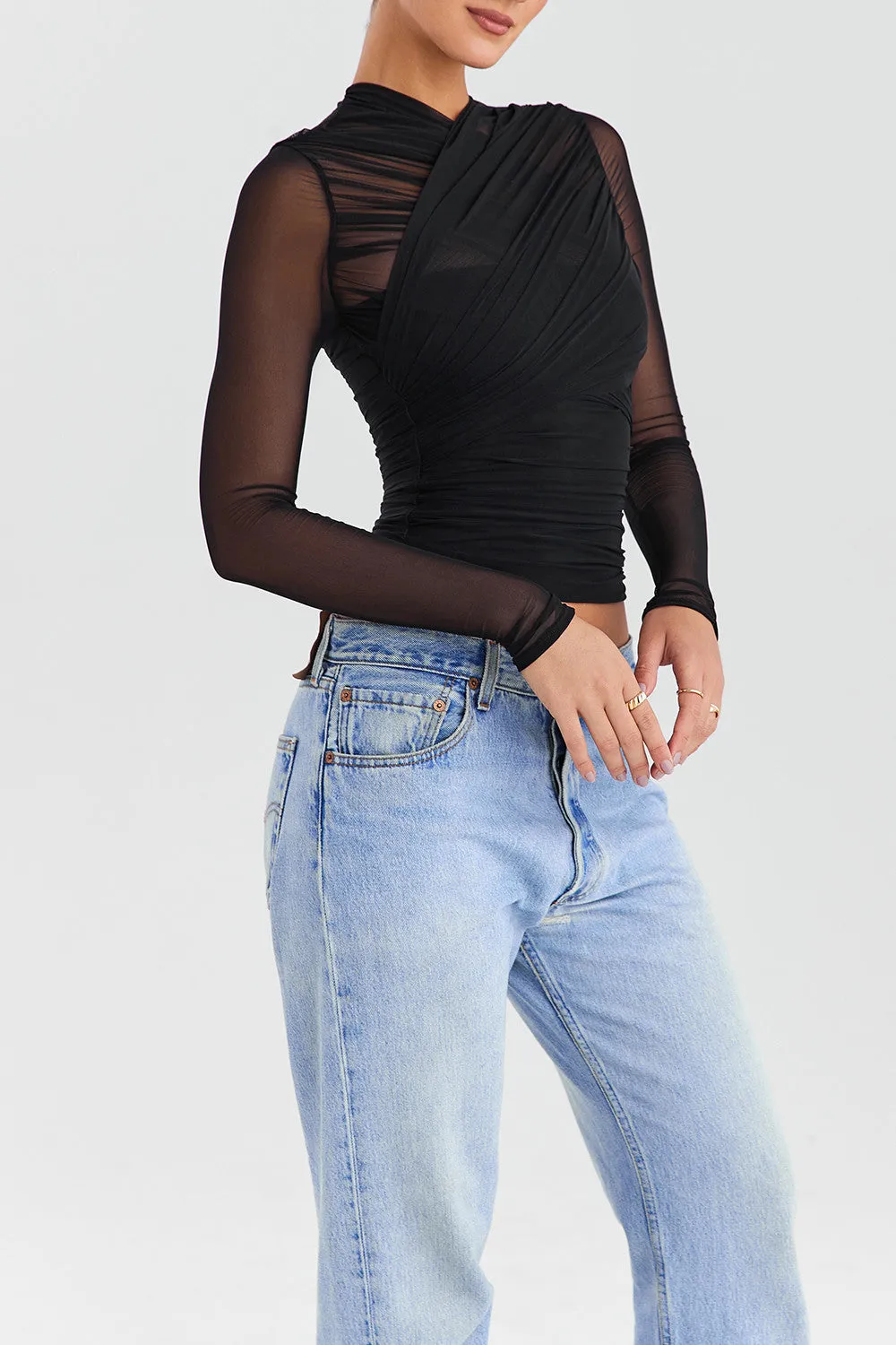 Eva® | Playful layered top