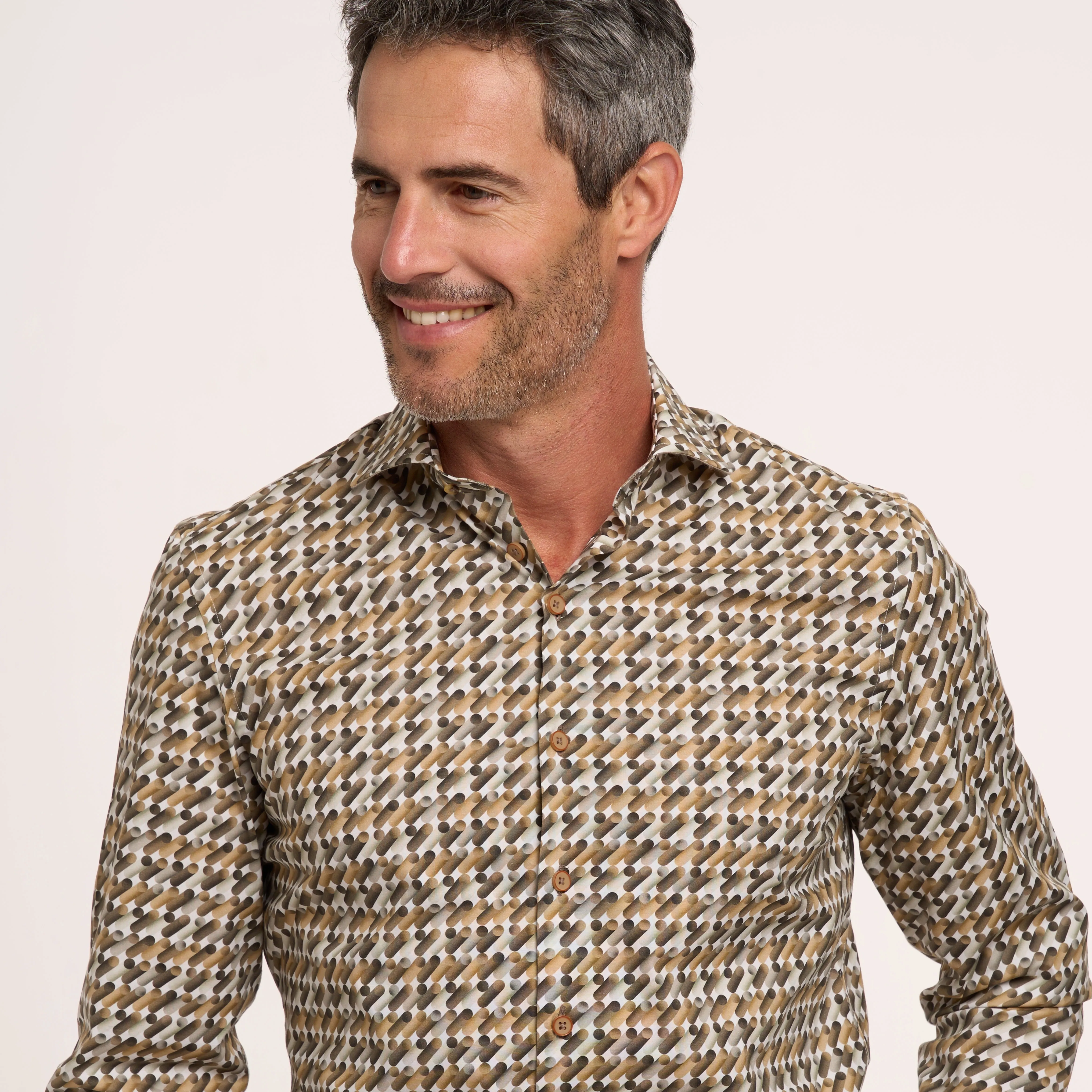 Extra long sleeves. Sofa print stretch shirt