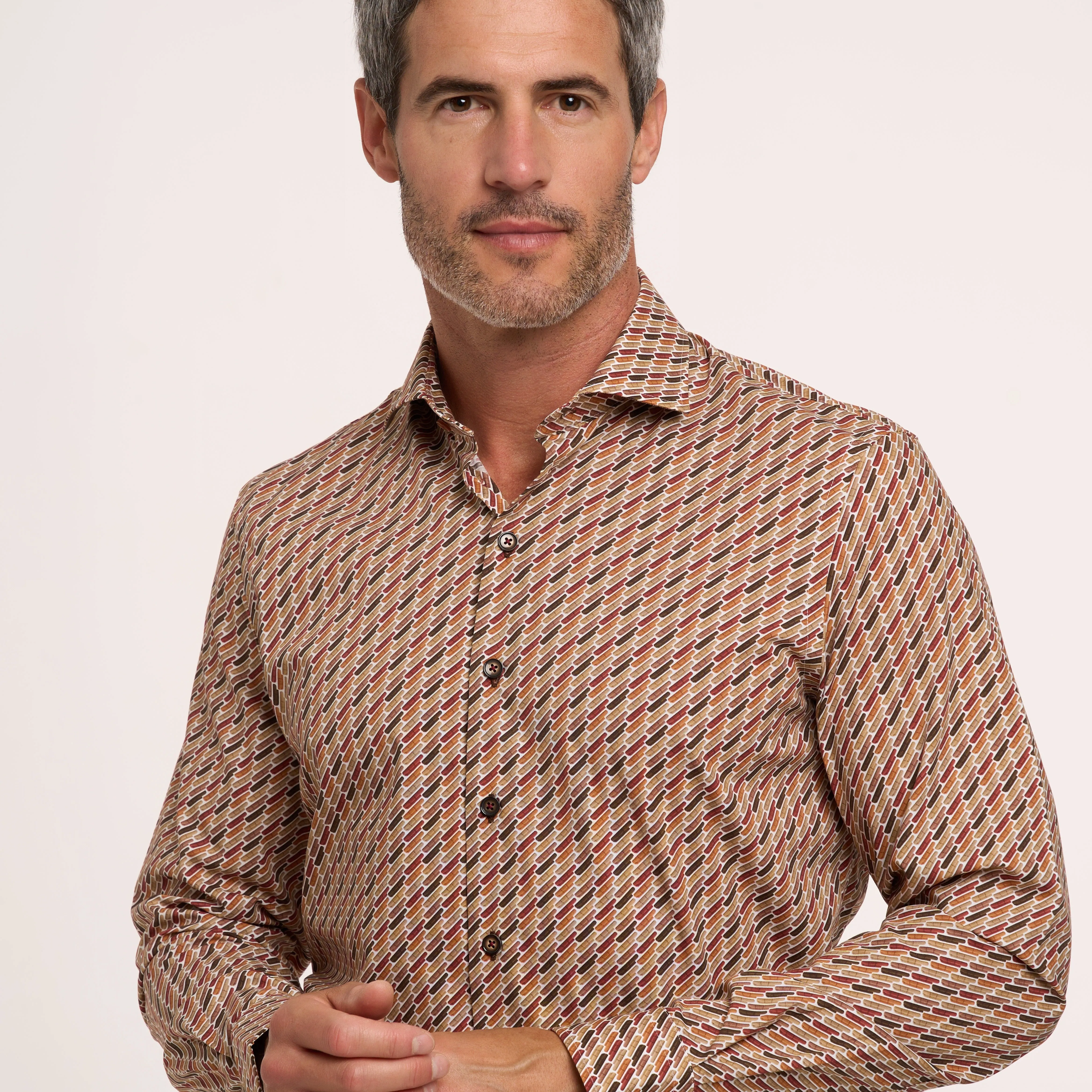 Extra long sleeves. Sofa print stretch shirt