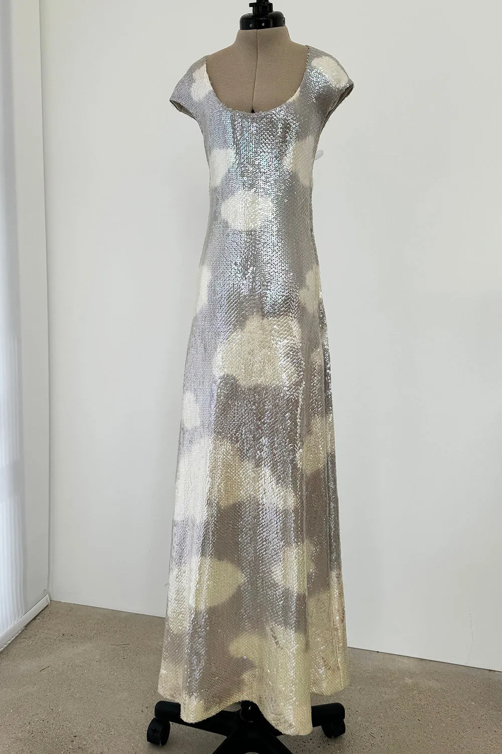 Halston Fall 1973 Cloud Dress in Silver Grey & Ivory Covered with Iridescent Sequins - 13-14" W