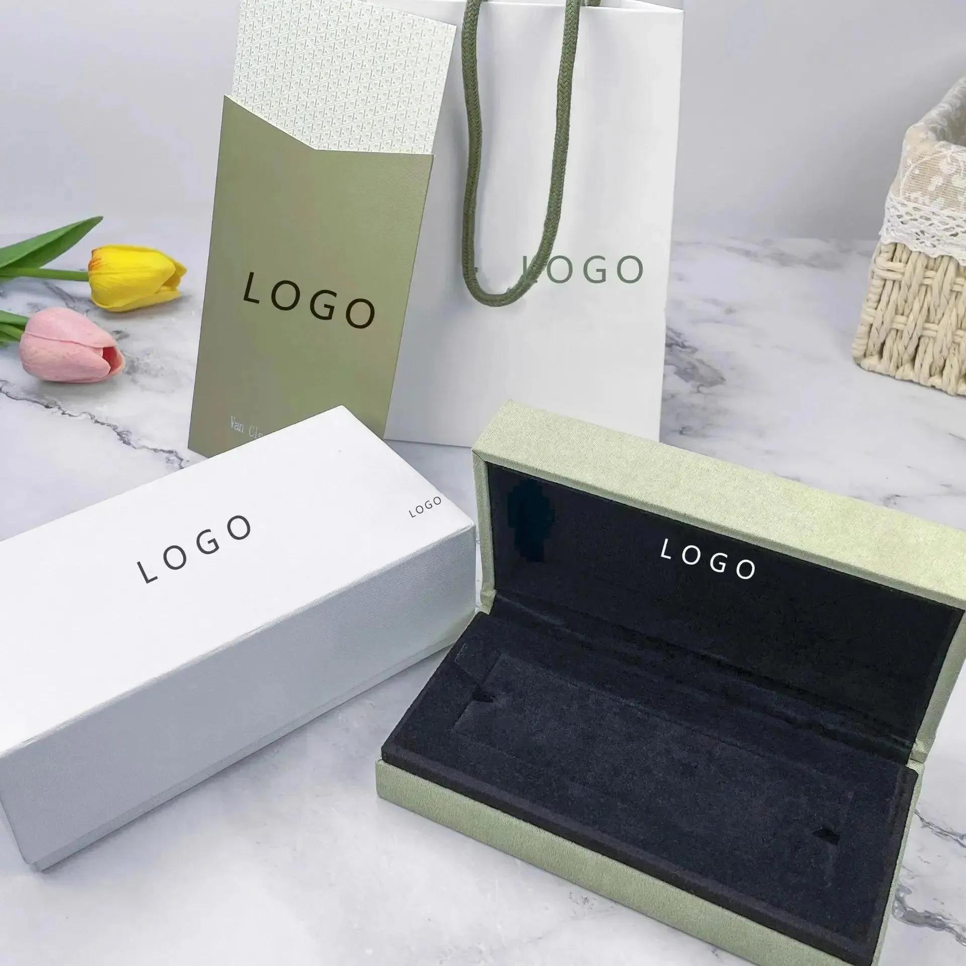 High End Jewelry Box for All Your Precious Pieces