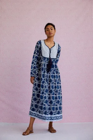 Kitty dress in indigo
