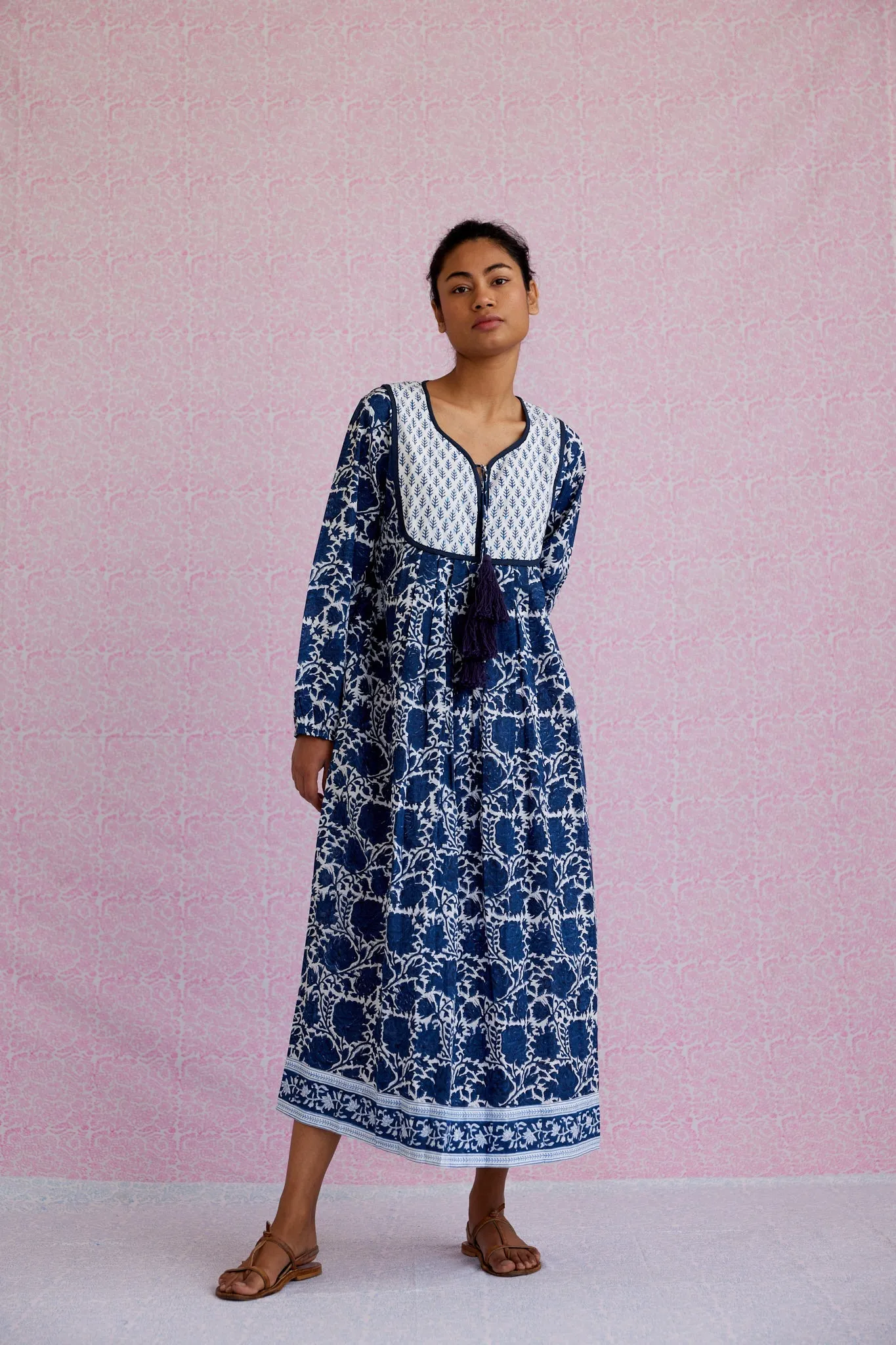 Kitty dress in indigo