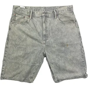 LEVIS 569 JEAN SHORTS - (SIZE 38)