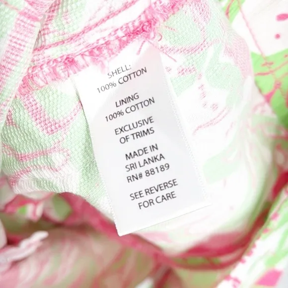 Lilly Pulitzer Liza Shorts hotty Pink Forgot My Trunks size 2 Pink Green Lace