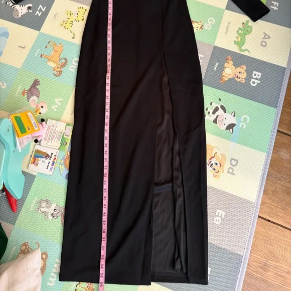 Lulus Classic Allure Black Off-the-Shoulder Long Sleeve Maxi Dress Size Medium