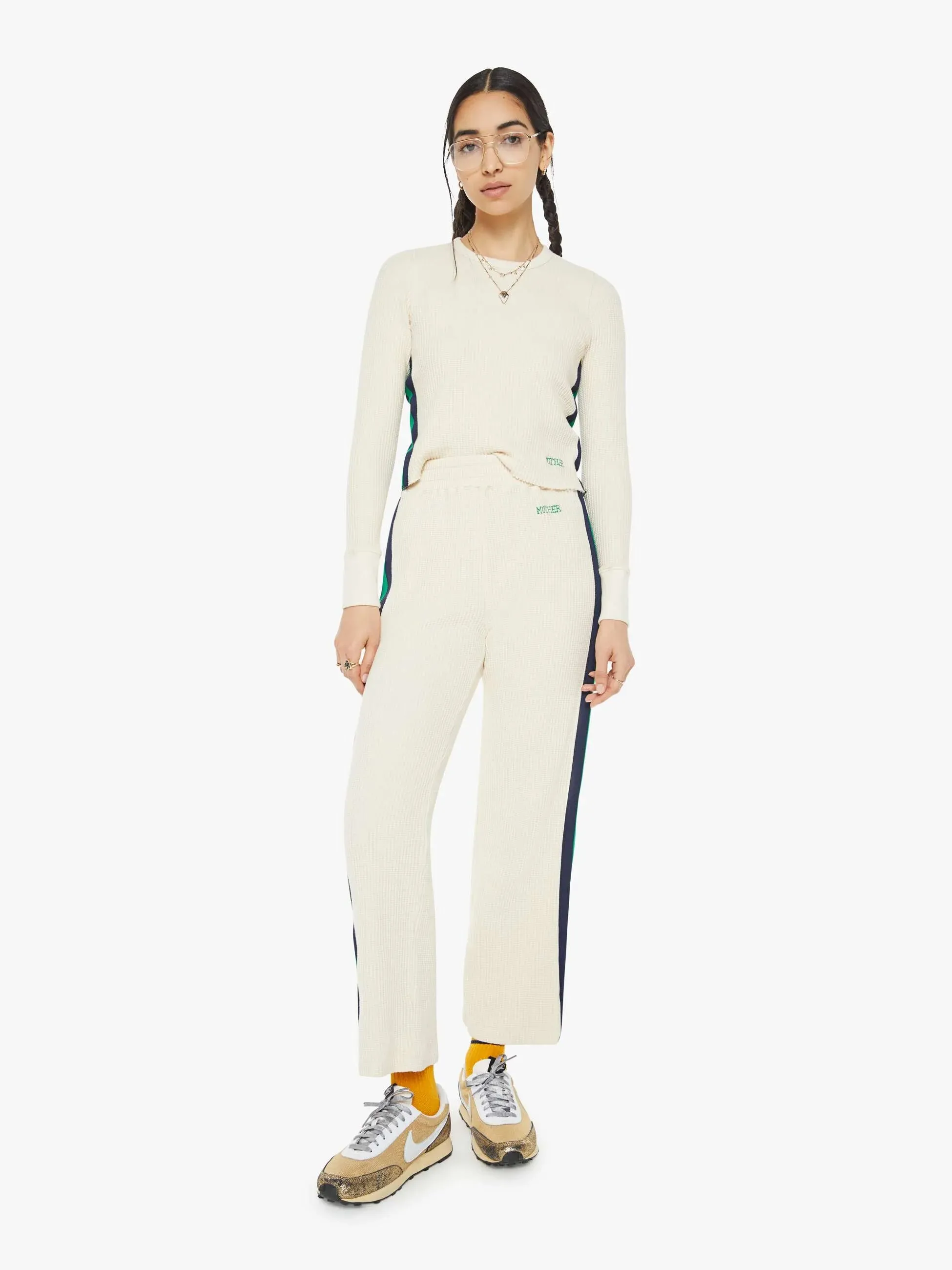 [MOTHER] THE ITTY BITTY CREW CROP - SCHOOL PICK UP