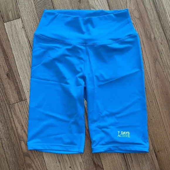 NWOT 7 Days Active Biker Shorts Size M Ocean Blue