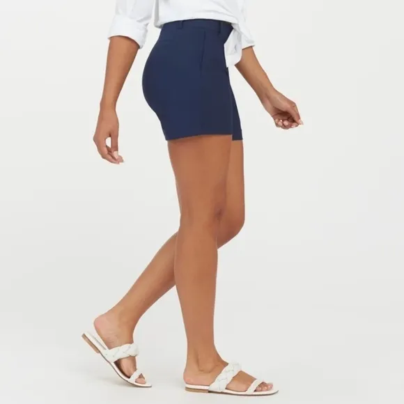 NWT Spanx Sunshine Shorts 6” In Sunkissed Navy Blue
