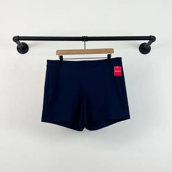 NWT Spanx Sunshine Shorts 6” In Sunkissed Navy Blue