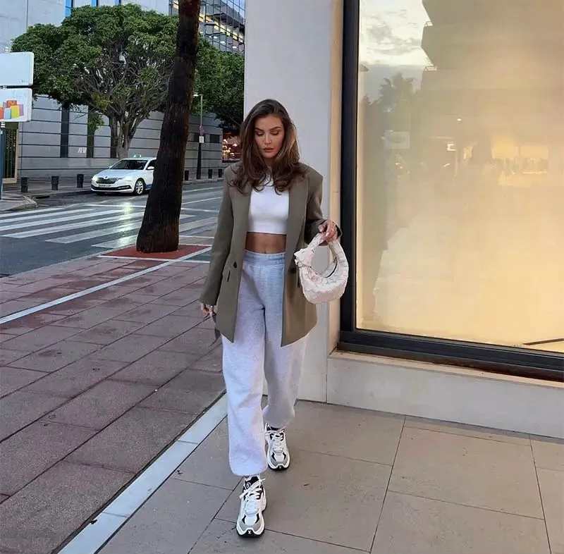 Olivia | Trendy en Veelzijdige Damesblazer