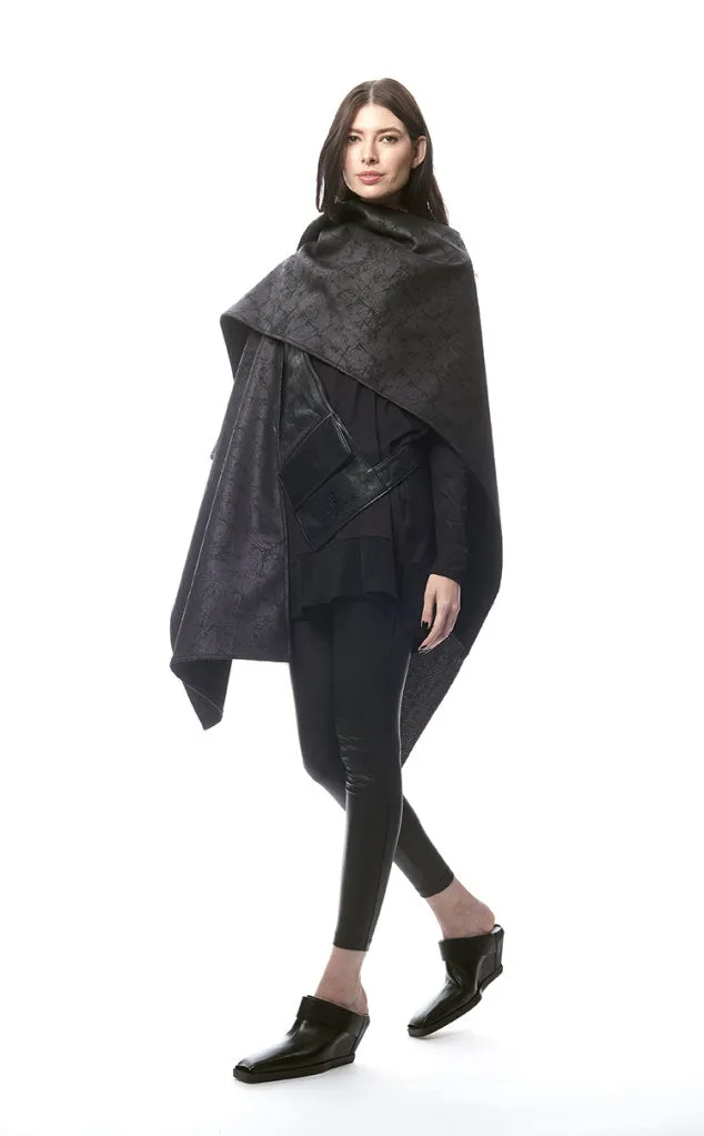 Padova Poncho Nero Crackle   Menswear Chevron Stripe