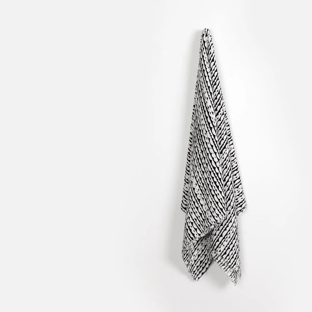 Pelta Stripe Viscose Crepe - Black / White