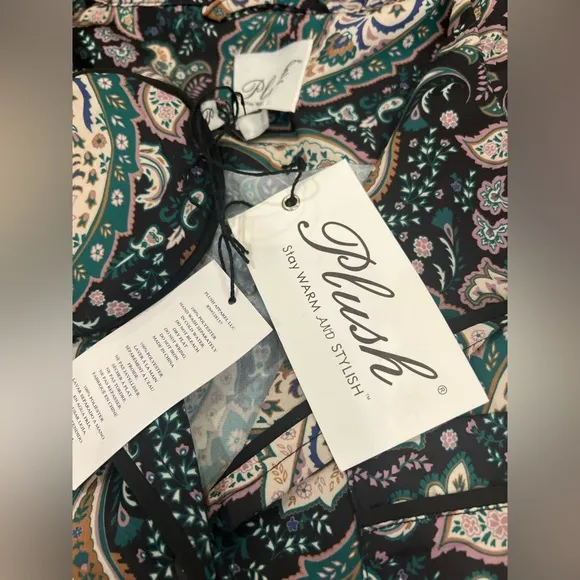 PLUSH Paisley Pajama Set With Eye Mask In Green Size XS