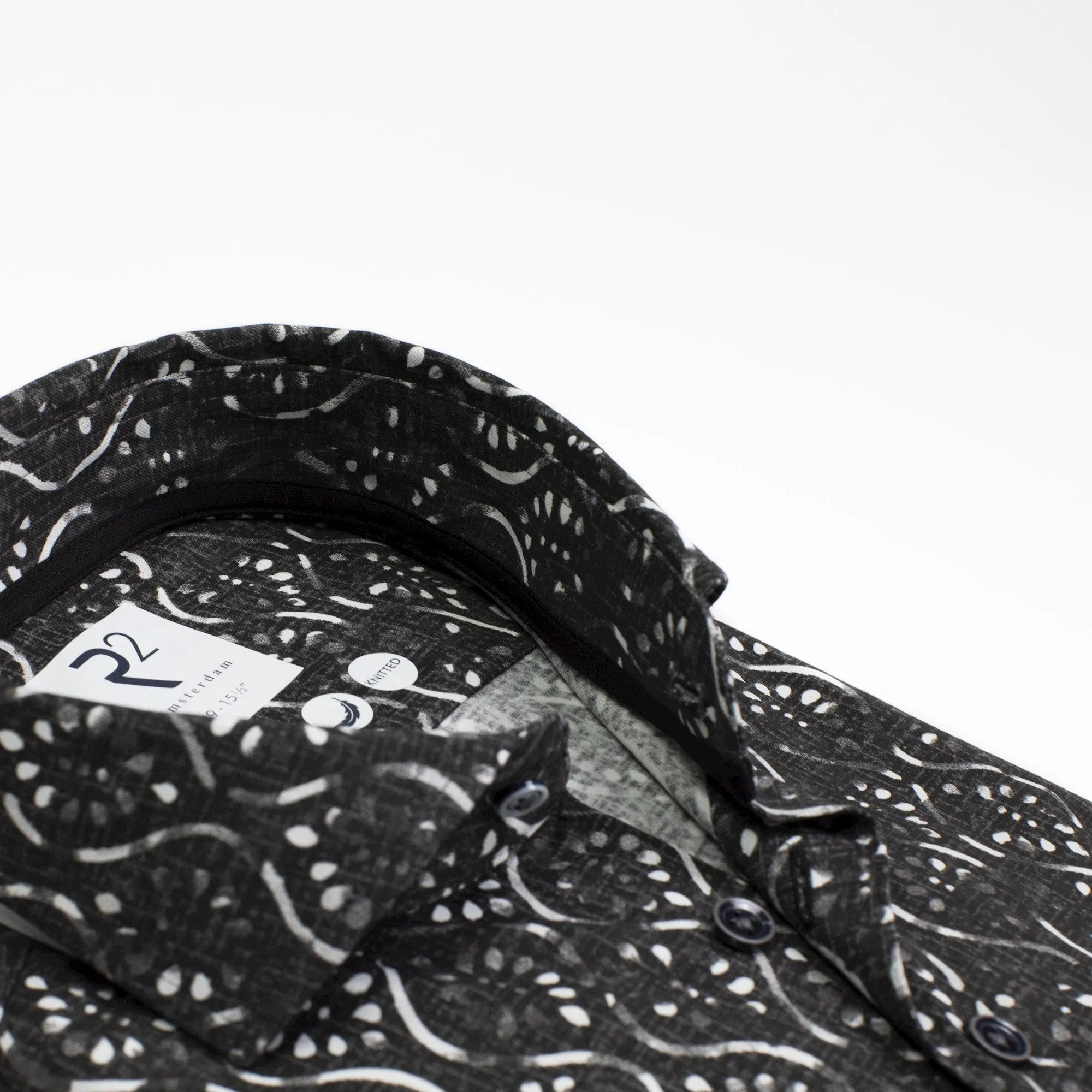 Printed technical knitted shirt