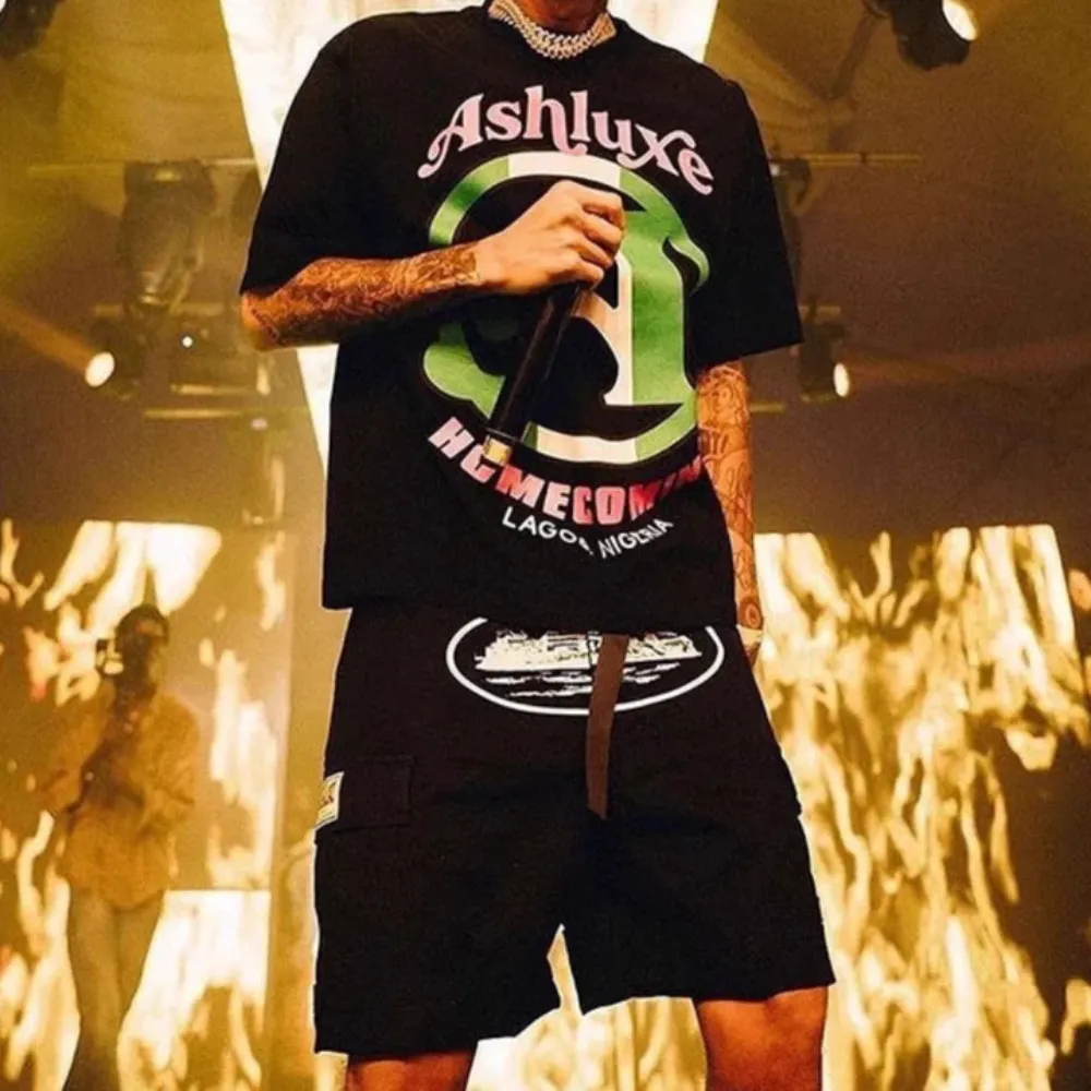"Street Print Belted Side Button" Shorts