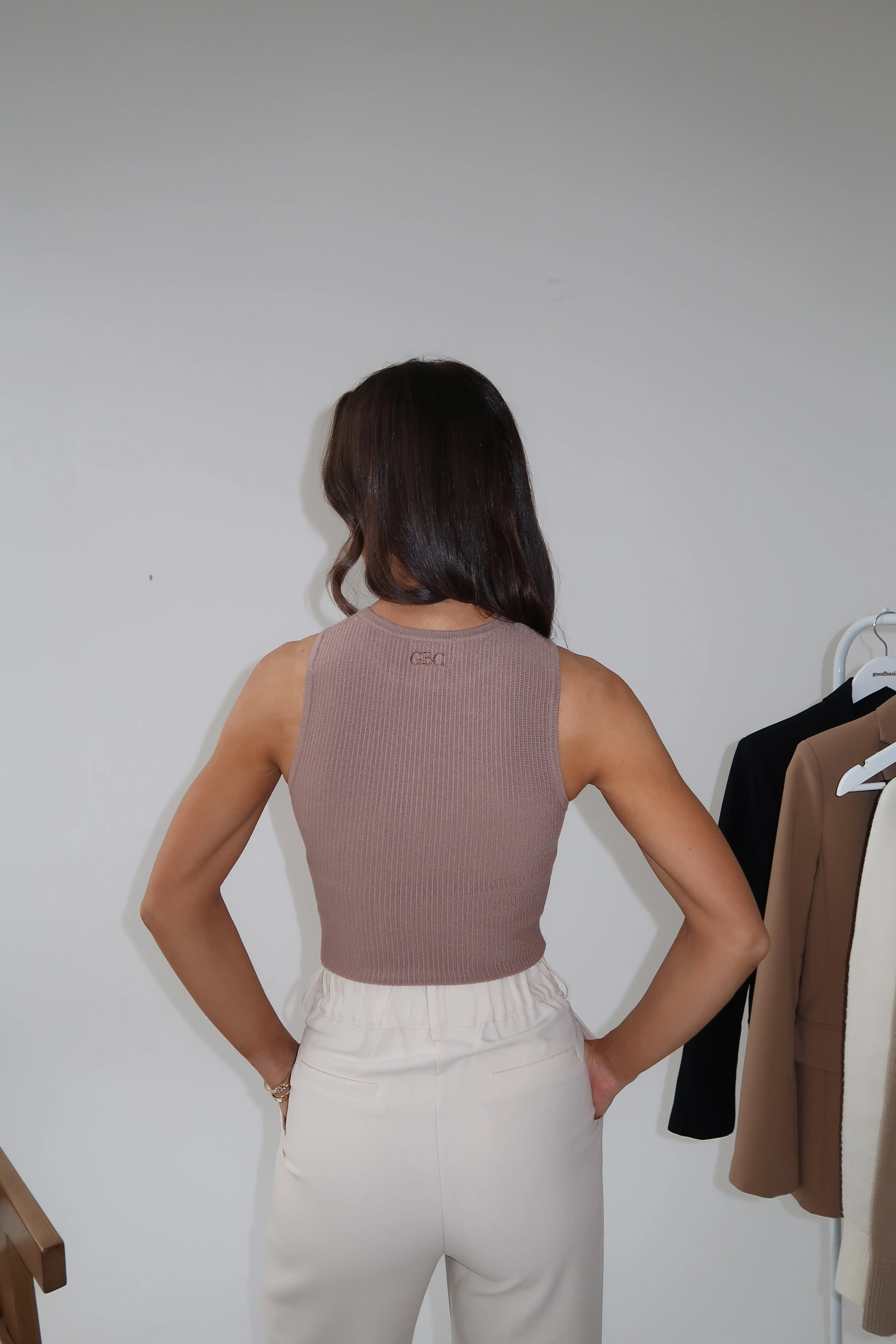 Ribbed racer vest