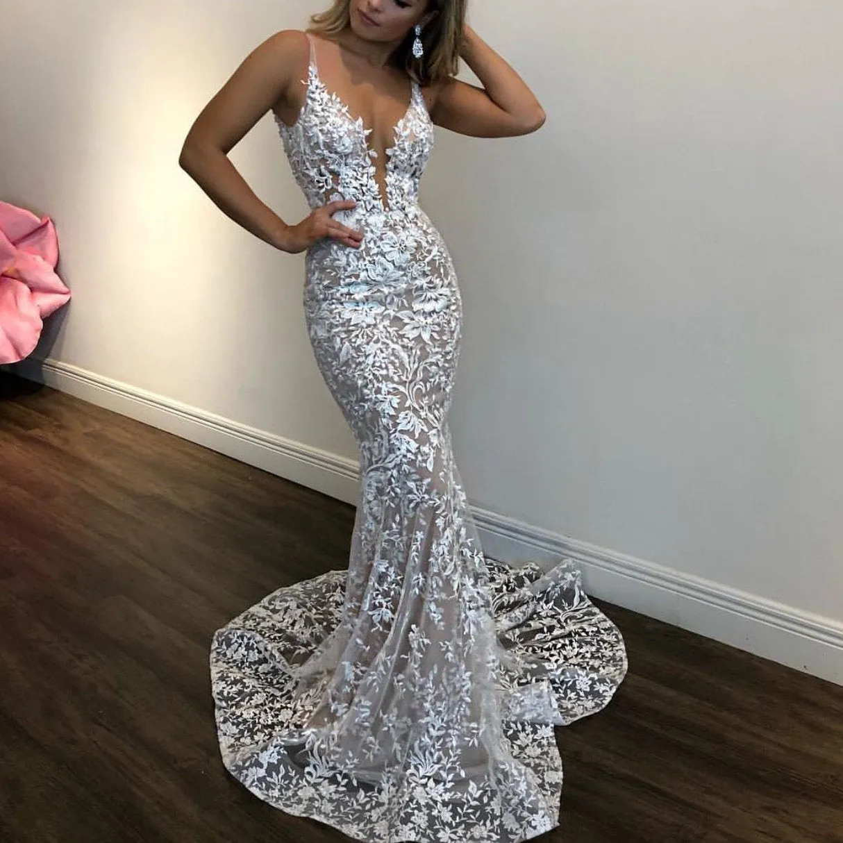 Sexy V-Neck Sling Lace Maxi Dress