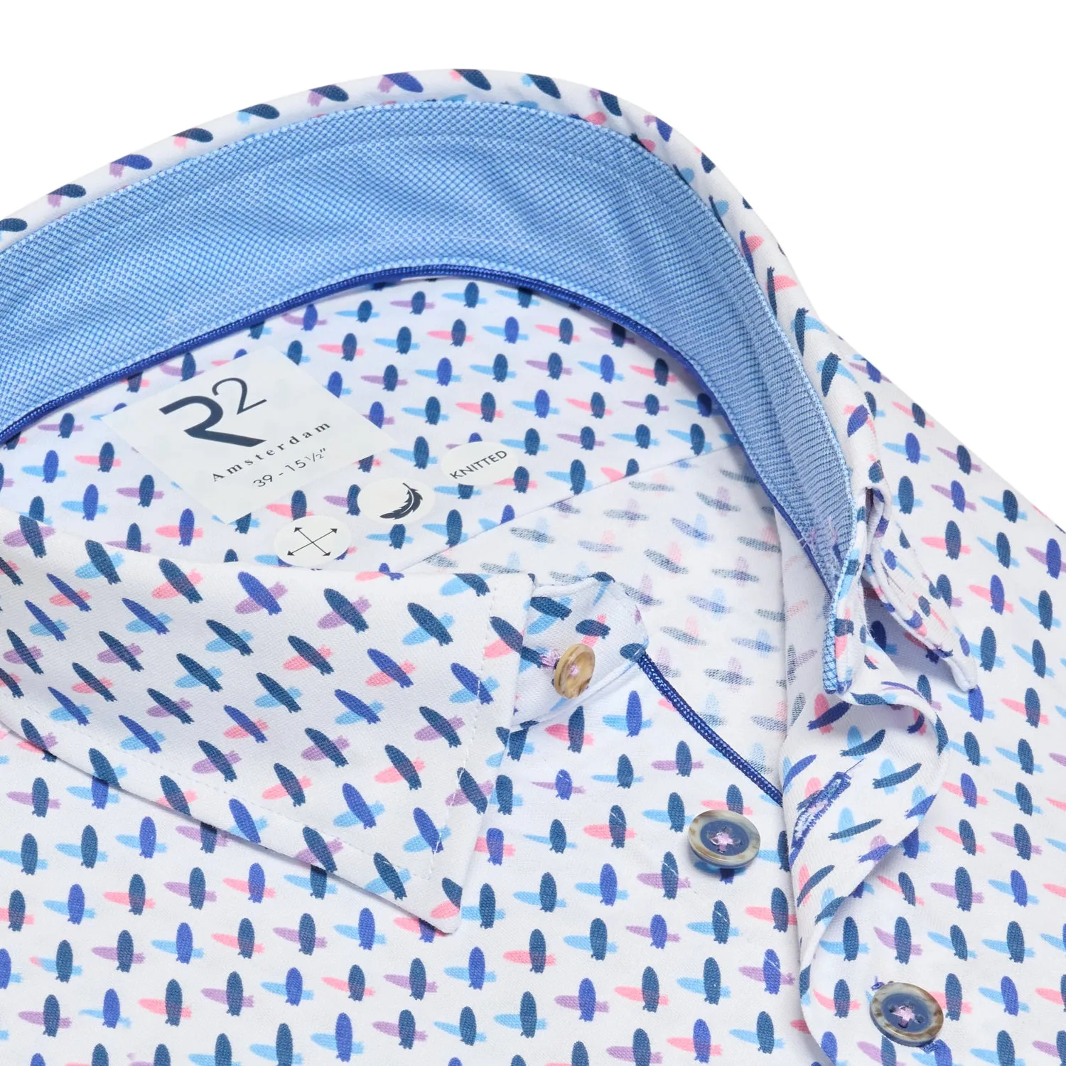 Short-sleeve knitted shirt