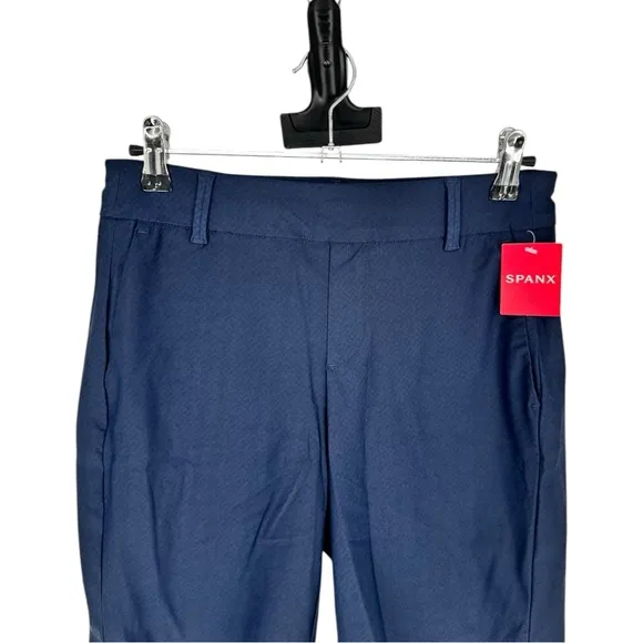 SPANX Sunshine Shorts 10” in Sunkissed Navy size XS NWT Moisture Wicking