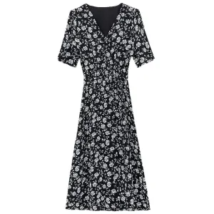 Stylish V-neck Chiffon Dress for a Flattering Fit
