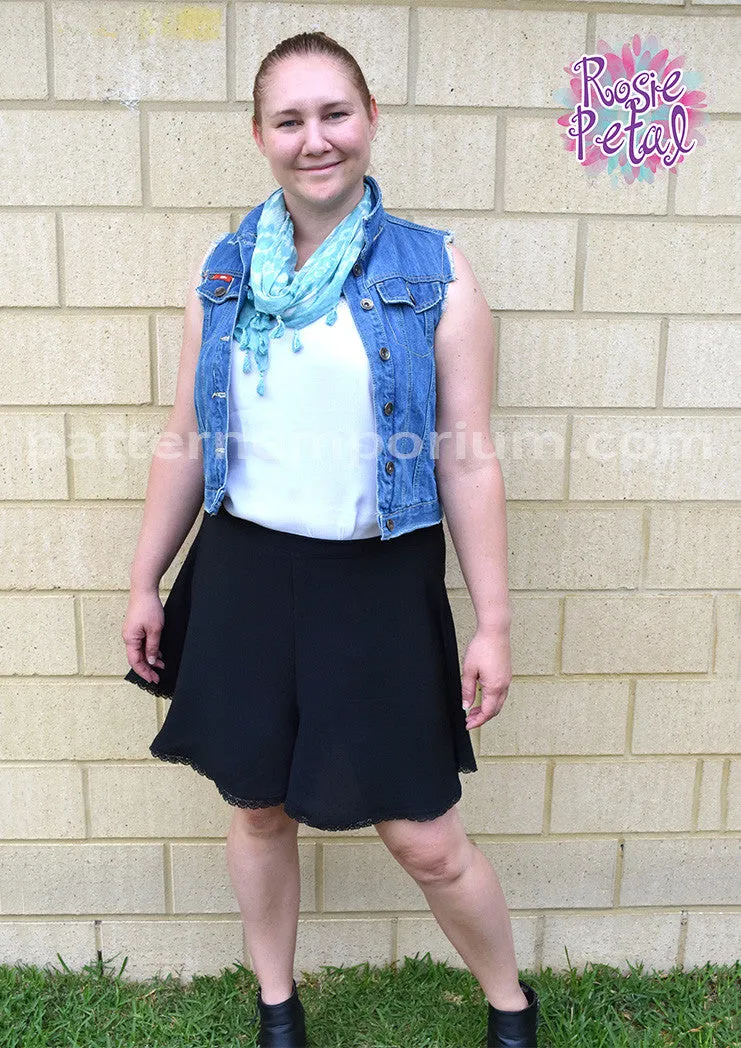 Swing Shorts | Woven Flared Shorts Sewing Pattern