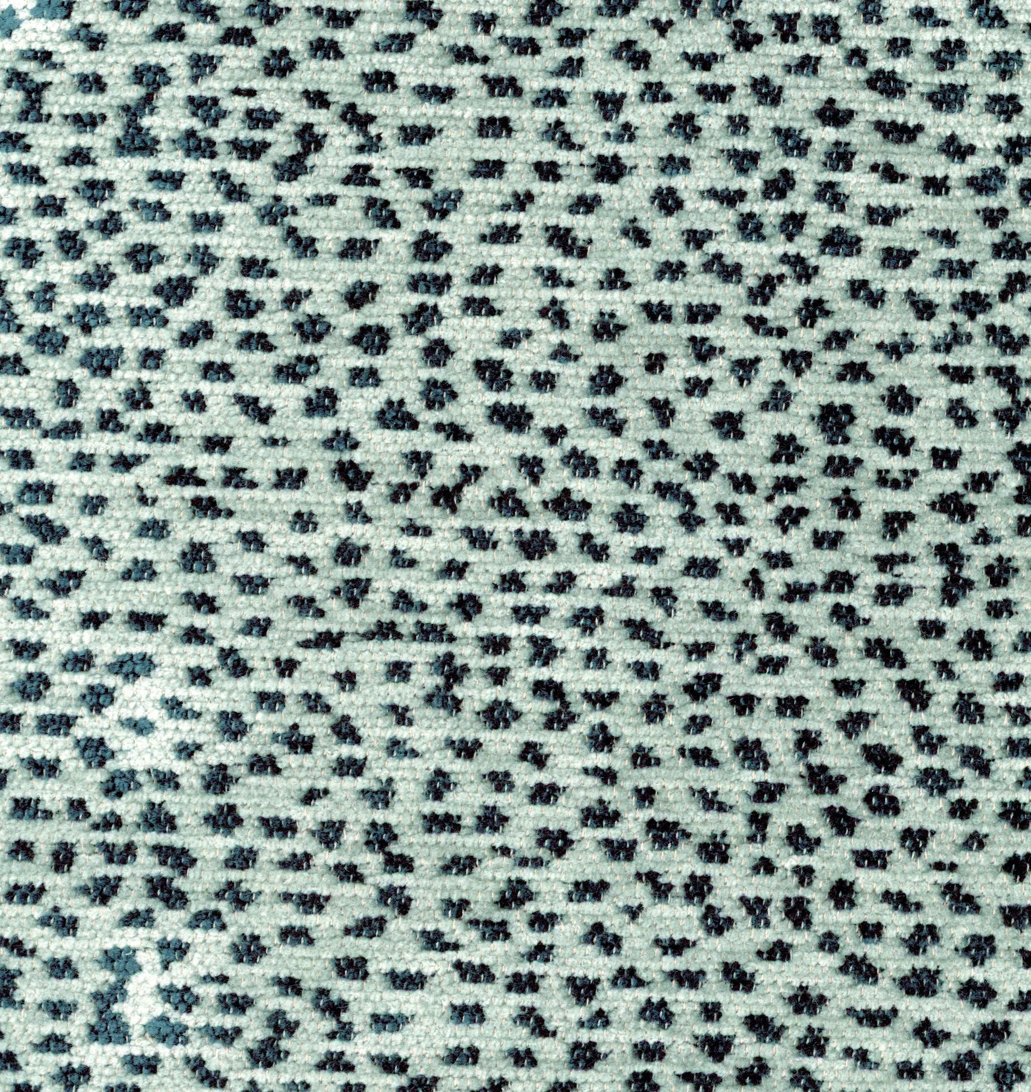 Taj Bench