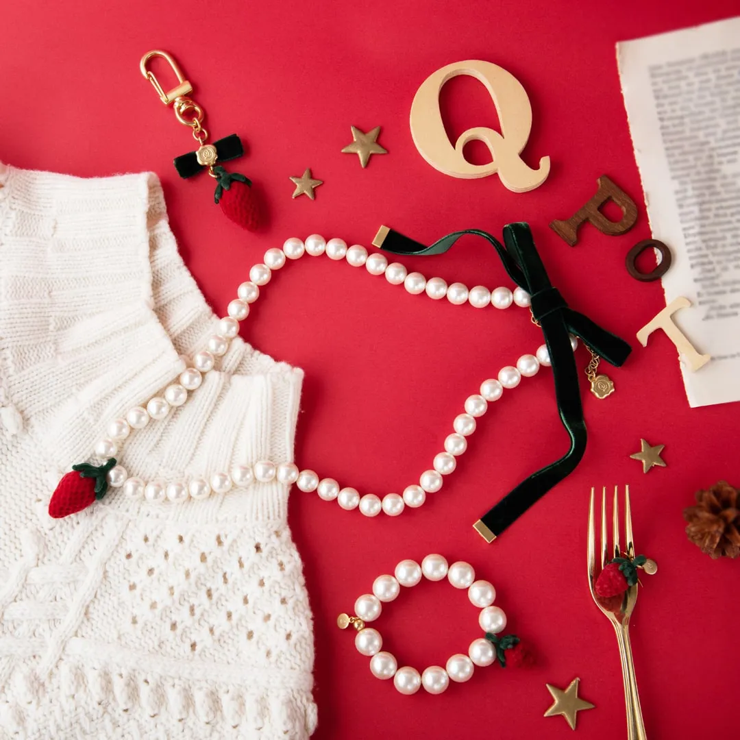 Velvet Strawberry Pearl Necklace【Japan Jewelry】