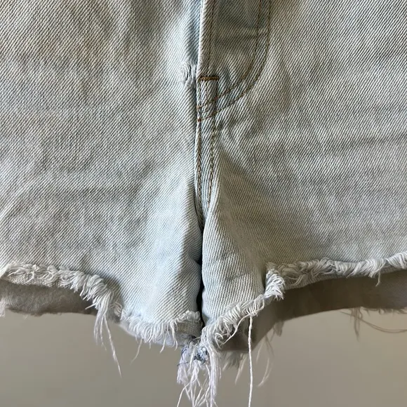 Vintage Levi’s wedgie button fly high rise frayed distressed rigid denim shorts