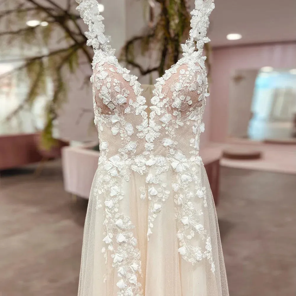 Wedding Guest Dresses: Wedding Dresses For Bride Sleeveless Court Train Appliques