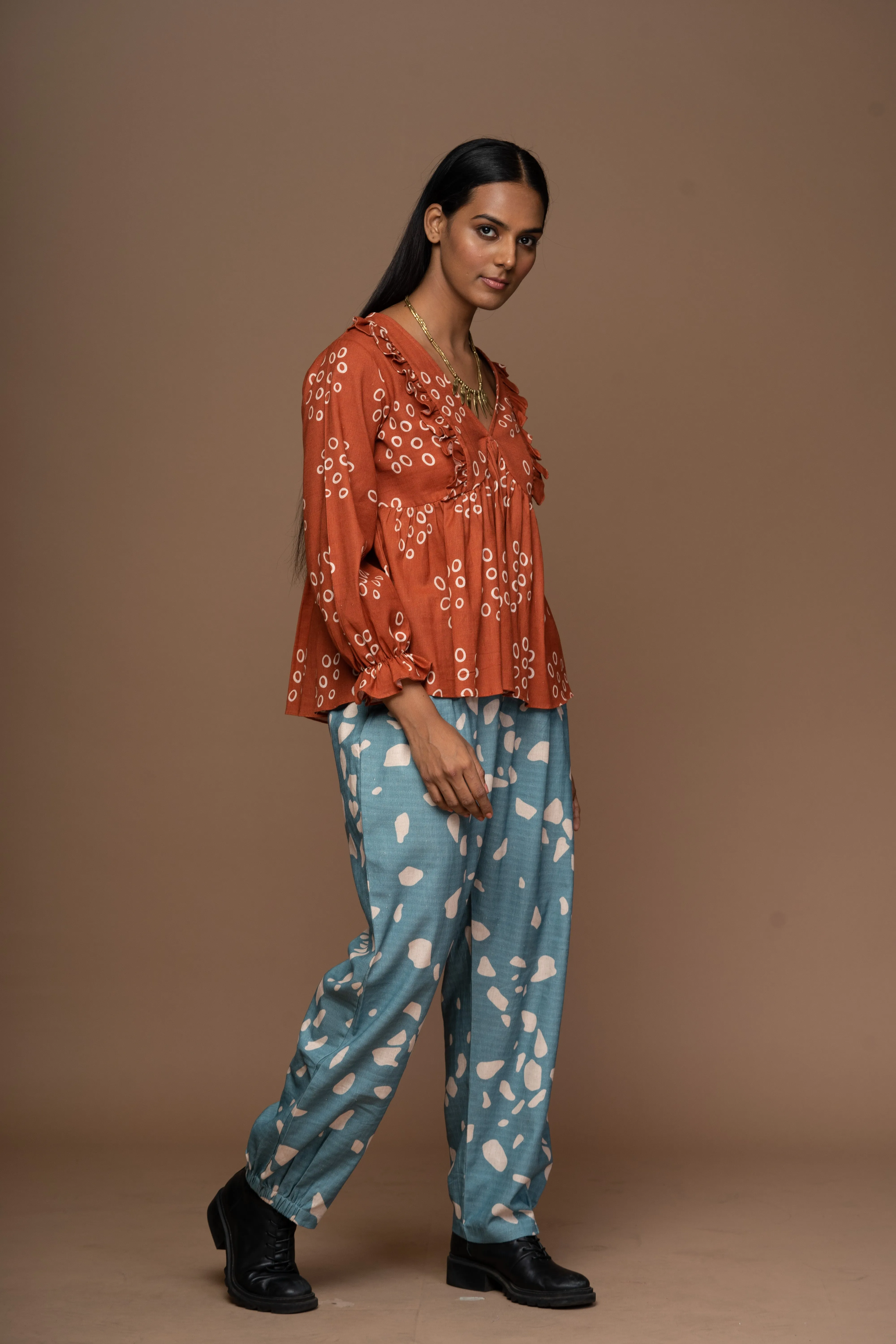 Whisper Pleats Pants in Terrazzo Love Pattern