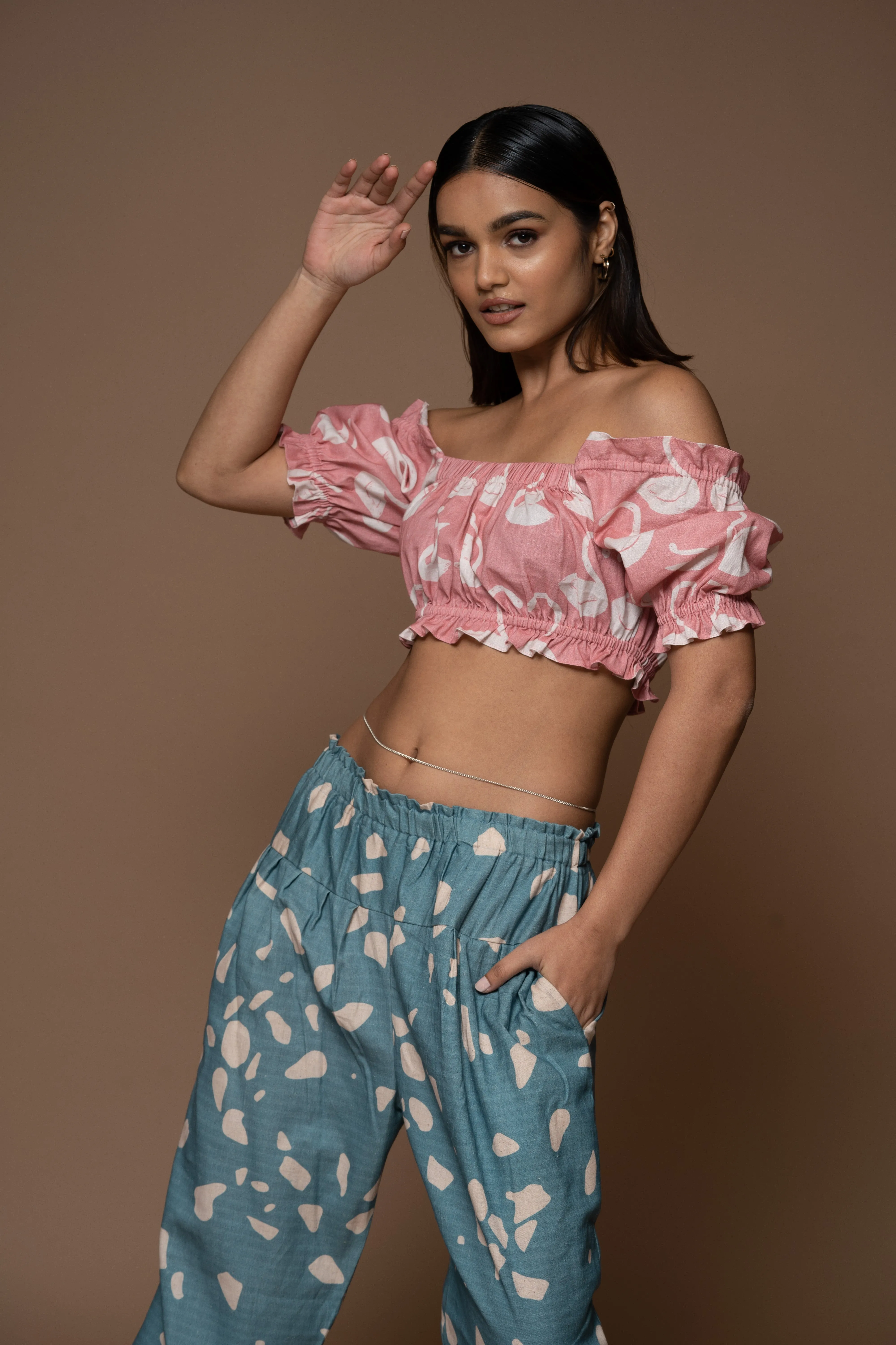 Whisper Pleats Pants in Terrazzo Love Pattern