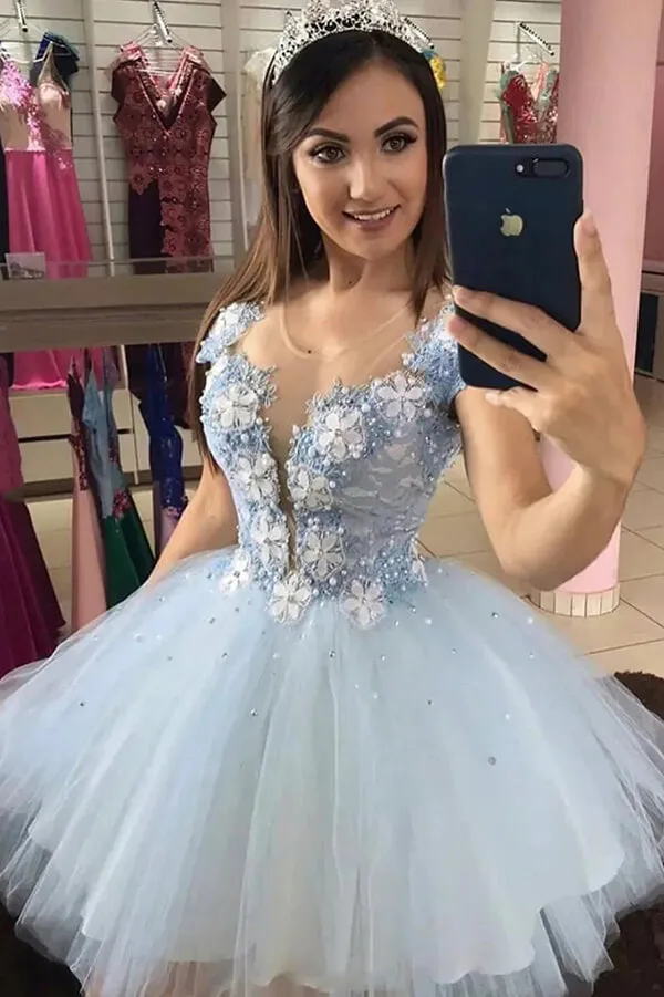 White Tulle A-line Round Neck Homecoming Dresses With Lace Appliques, MH629