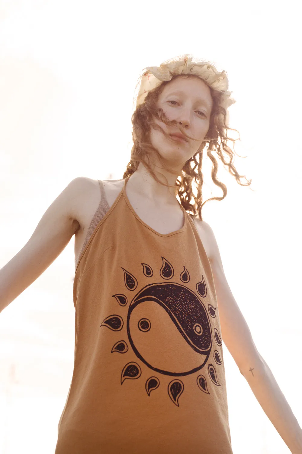 Zinnia dress in apricot